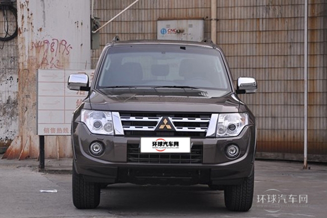 2012款 3.8L 旗舰版