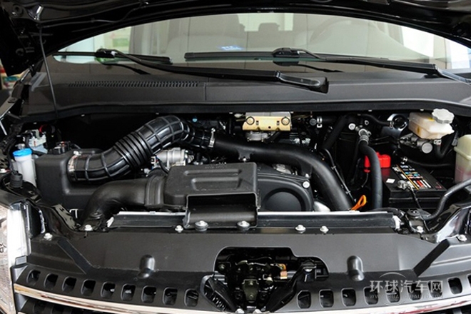 2013款 2.0T 汽油手动商务版