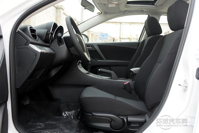 2013款 三厢 1.6L 自动精英型