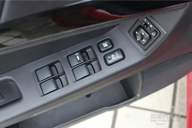 2013款 致尚版 1.8L 手动豪华型