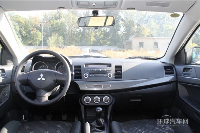 2013款 1.6L 手动舒适型