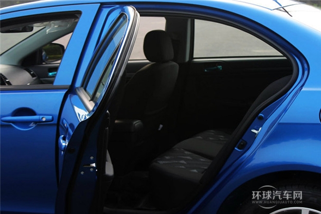 2013款 1.8L 手动舒适型 国V
