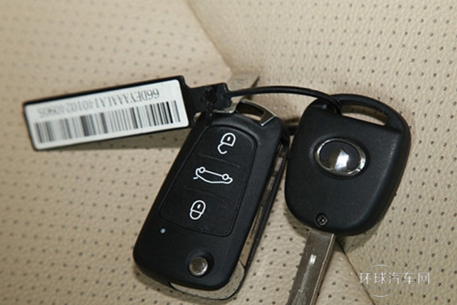 2013款 1.5L CVT豪华型