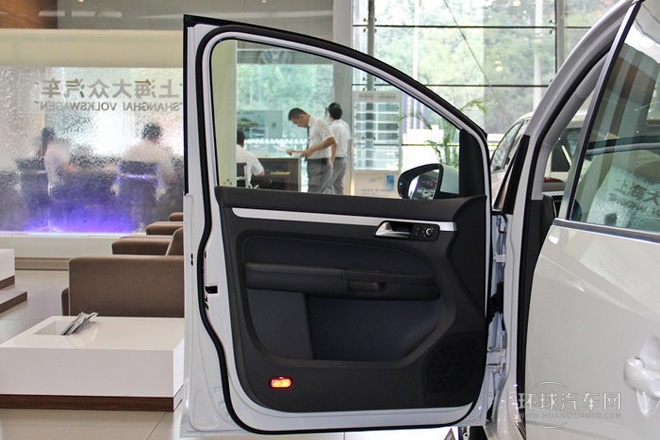 2015款 1.4T 手动舒适版5座