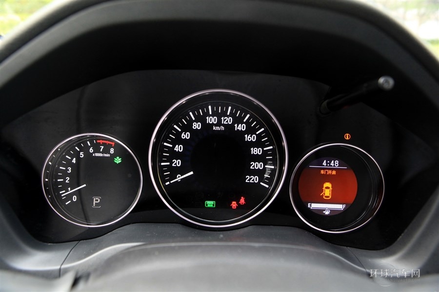 2015款 1.8L 手动两驱精英型