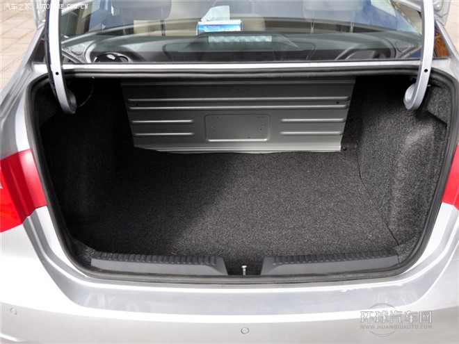 2015款 1.6L 手动豪华型