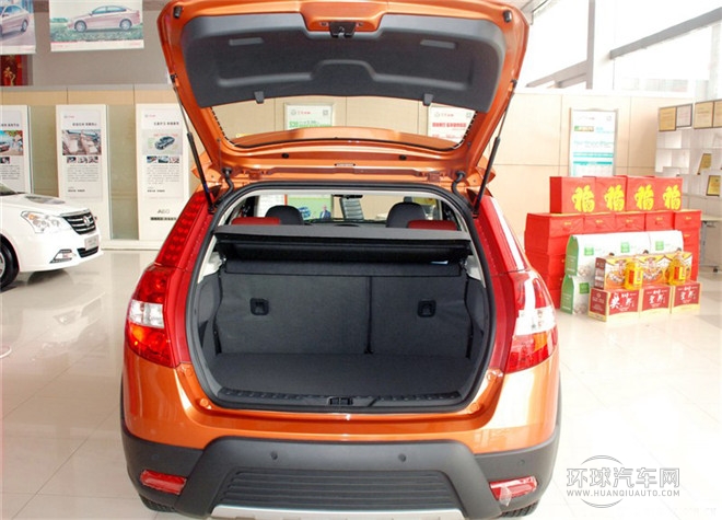 2014款 CROSS 1.5L 手动智驱感恩版