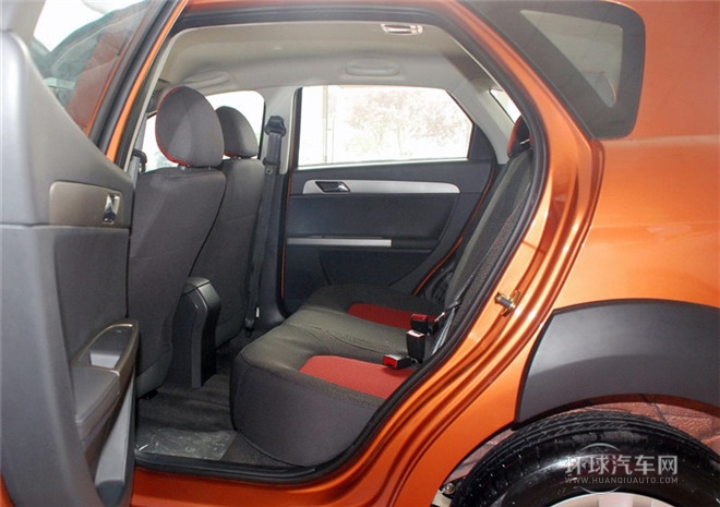 2014款 CROSS 1.5L 手动智驱感恩版