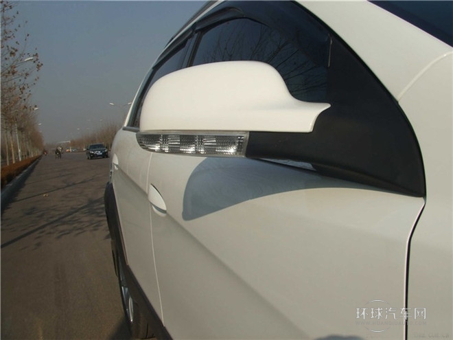 2014款 CROSS 1.5L 手动智驱尊尚型