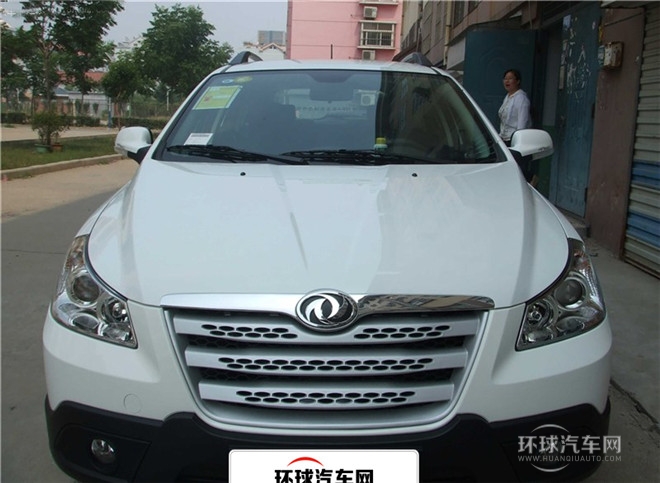 2014款 CROSS 1.5L 手动智驱尊尚型