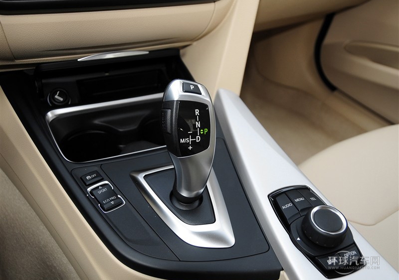2015款 320i 进取型