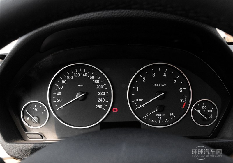 2015款 320i 进取型