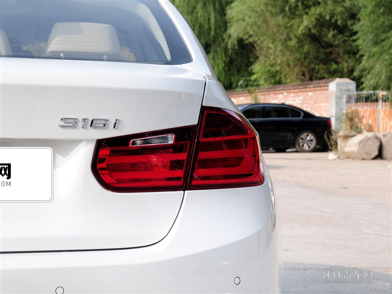 2015款 320i 进取型