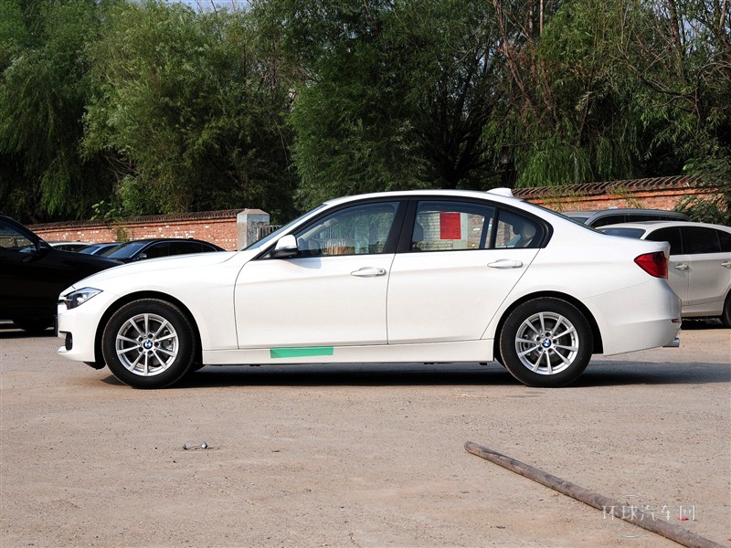 2015款 320i 进取型