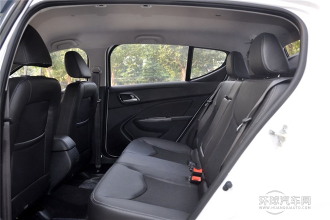 2014款 CROSS 1.5L 手动标准型
