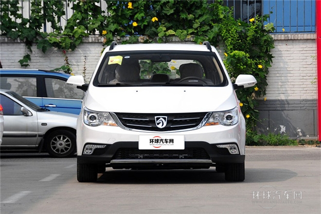 2014款 1.5L 手动舒适型 7座