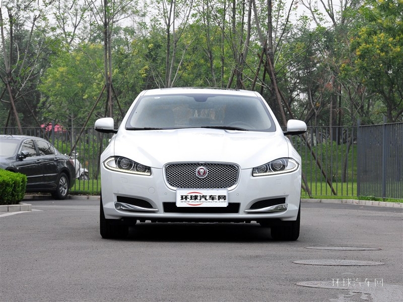 2015款XF 2.0T Sportbrake 风华版
