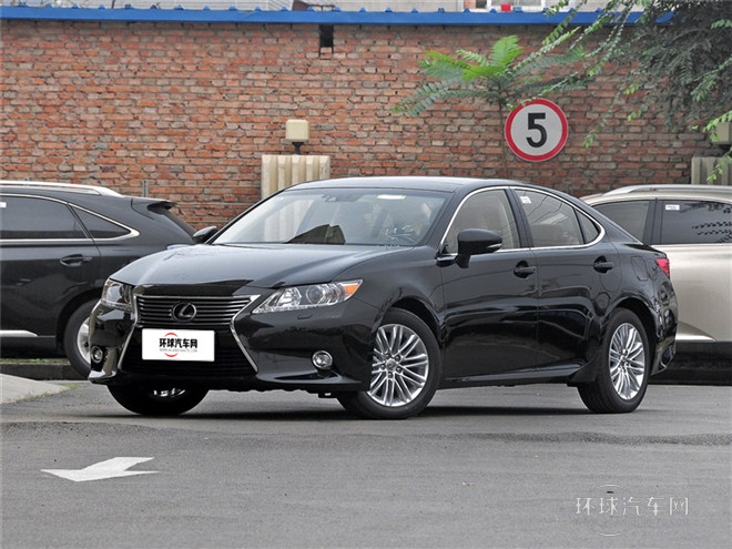 2014款 300h 舒适版