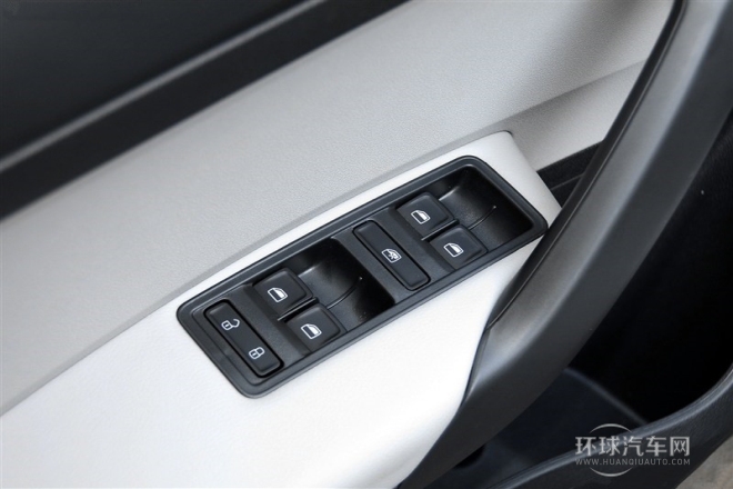 2015款 1.6L 自动智选型