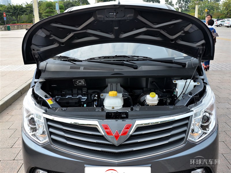 2015款 1.8L 豪华型