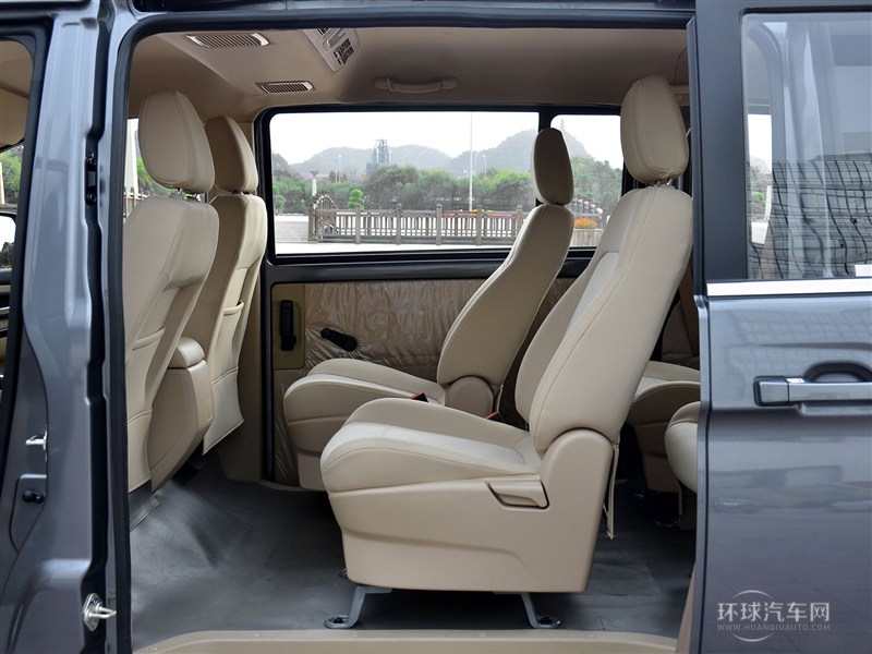 2015款 1.8L 豪华型