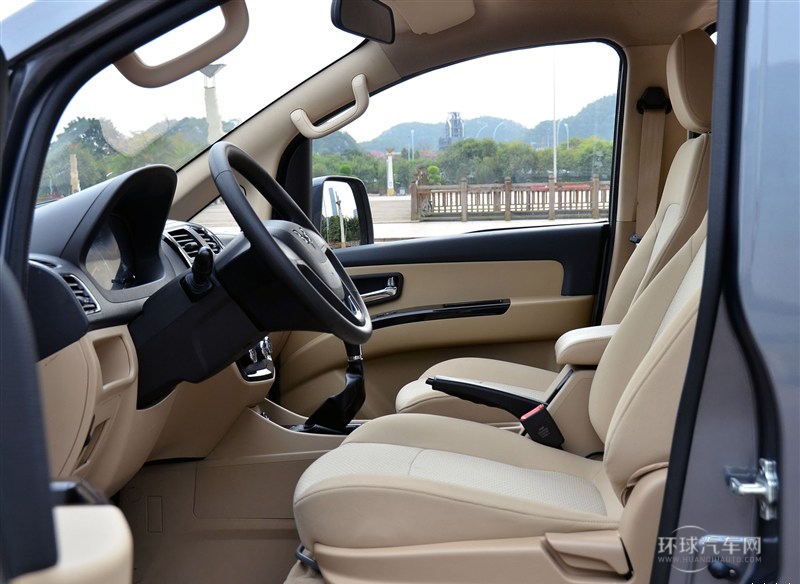 2015款 1.8L 豪华型