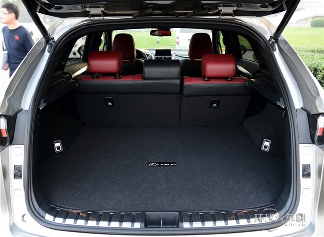 2015款 200t 全驱 F SPORT