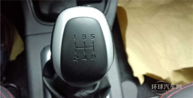 2014款 两厢 1.4L 手动梦想型