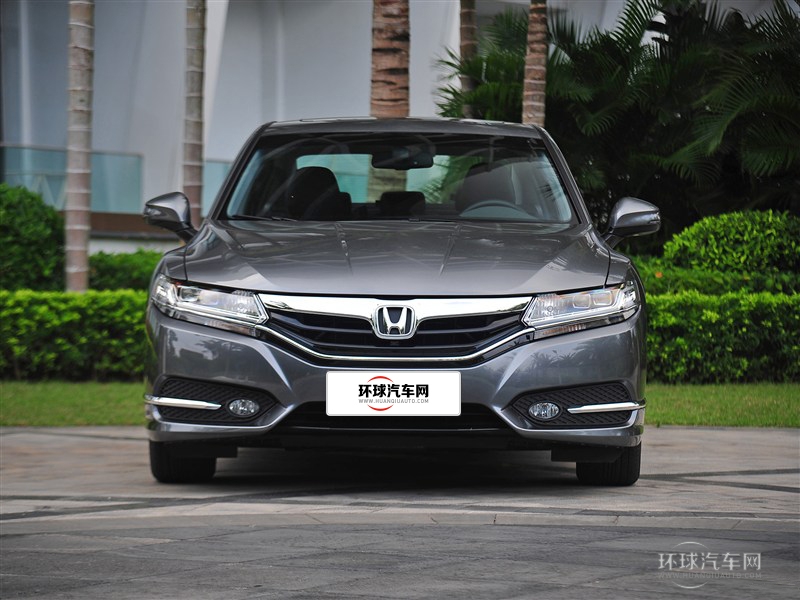 2015款 2.0L 尊贵版