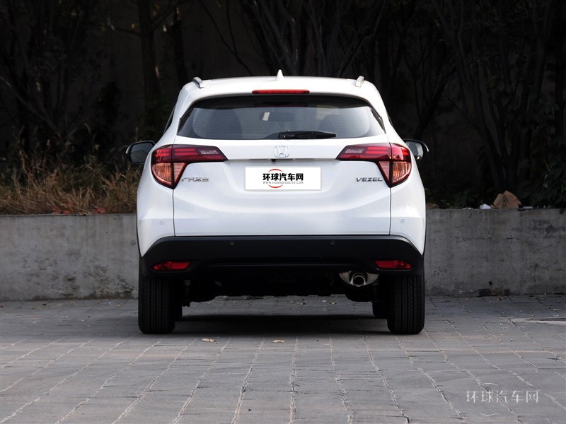 2015款 1.8L CVT两驱豪华型
