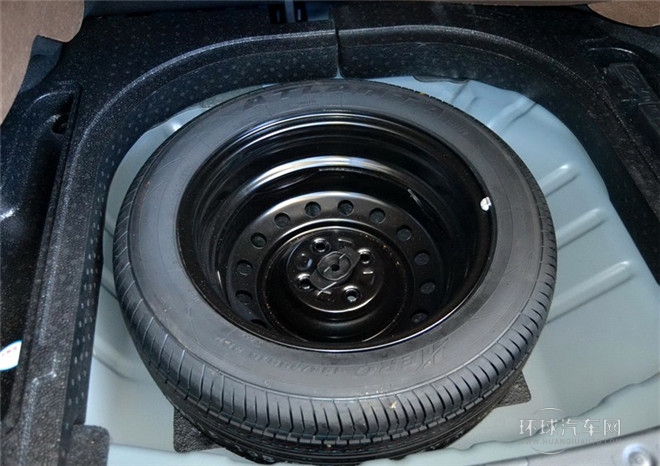 2014款 两厢 1.5L 自动梦想型