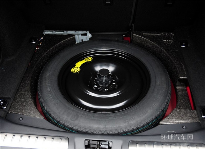2015款 2.0T 5门耀动版
