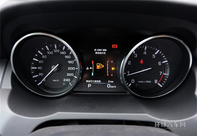 2015款 2.0T 5门耀动版