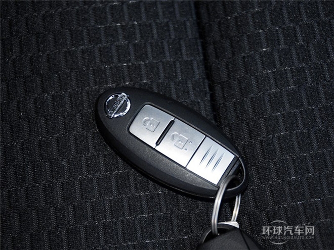2015款 1.5L 自动易智版