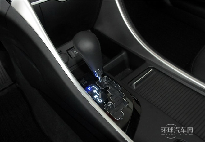 2014款 2.0L 自动豪华版