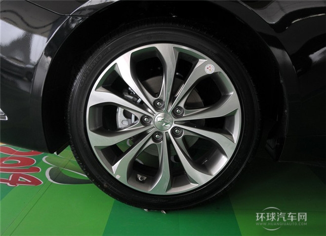 2014款 2.0L 自动领先型