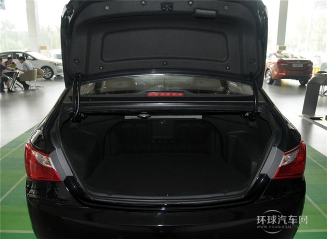 2014款 2.0L 自动领先型