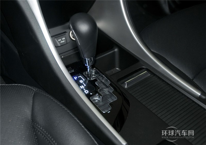 2014款 2.0L 自动领先型