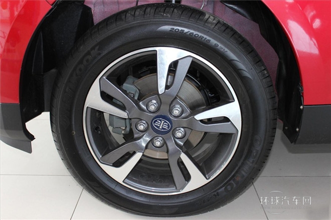 2014款 1.8L 自动舒适型