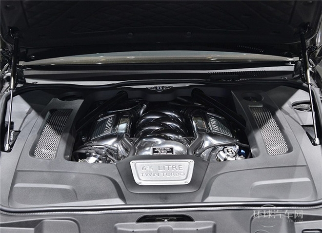 2015款 6.8T 标准版