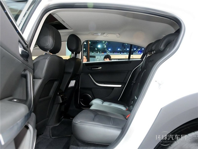 2015款 都市SUV 1.6T 自动型动派