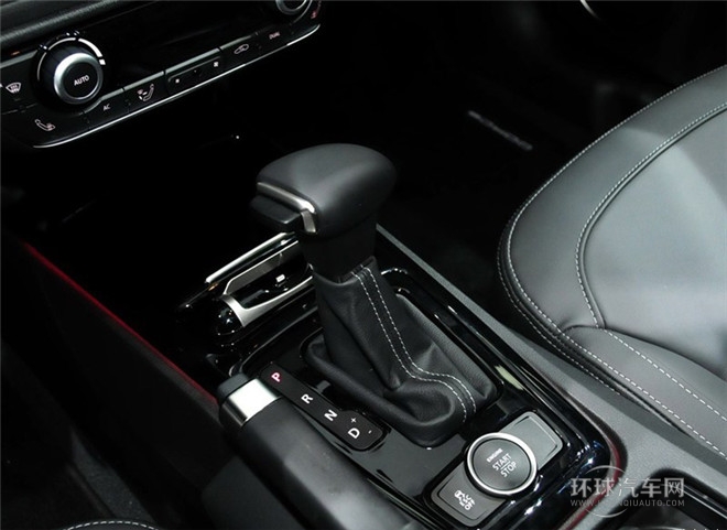 2015款 都市SUV 1.6T 自动型动派