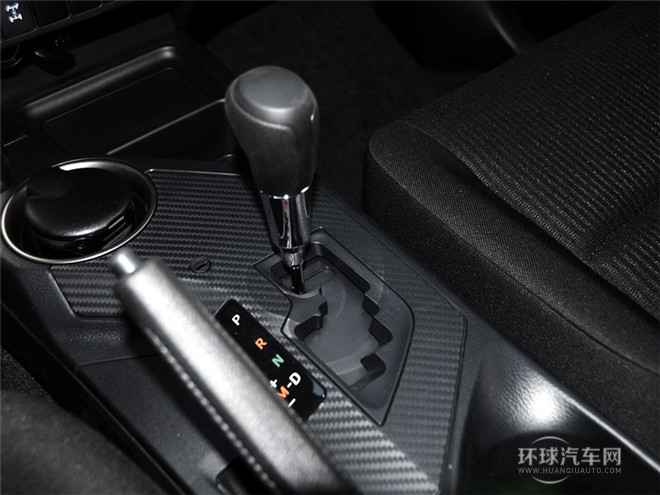 2015款 2.0L CVT四驱风尚版