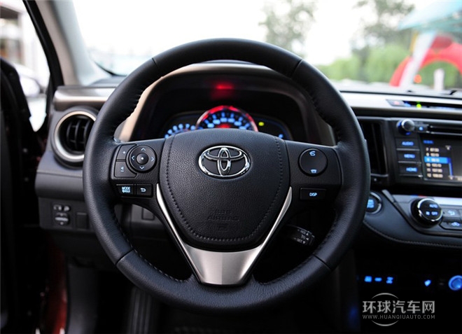 2015款 2.5L 自动四驱豪华版