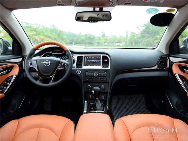 2015款 1.8L 自动豪华型
