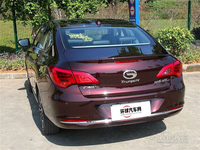 2015款 1.8T 自动豪华智慧型