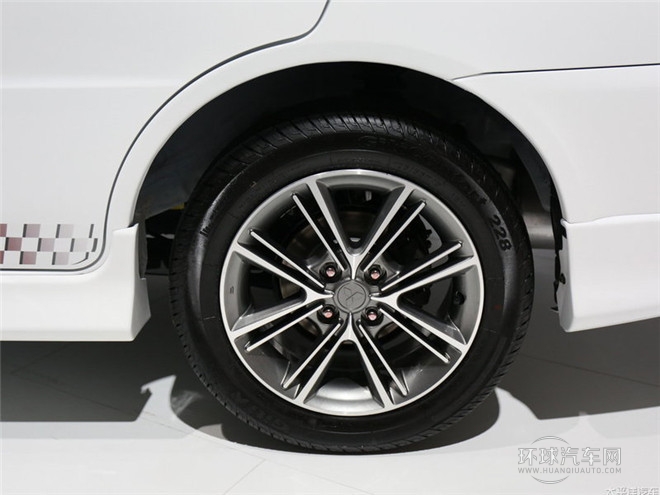 2015款 1.6L 手动S-Design