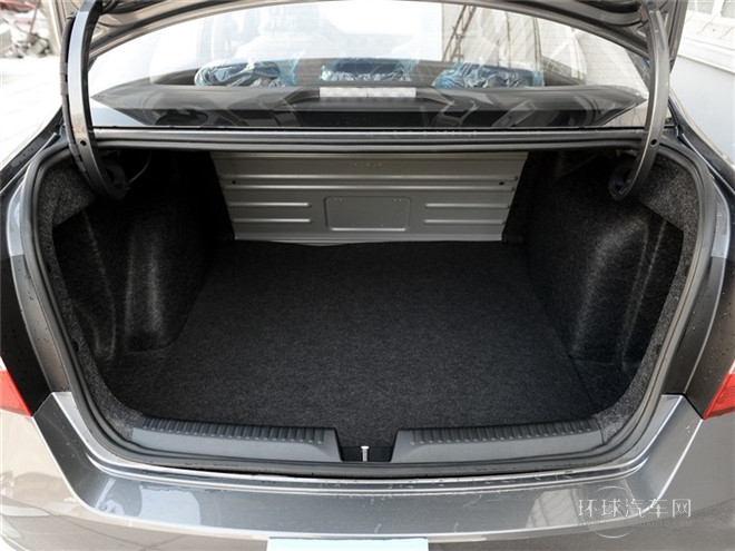 2015款 1.6L 手动乐选型