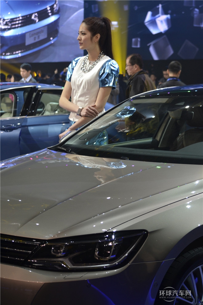 2015款 330TSI DSG豪华版