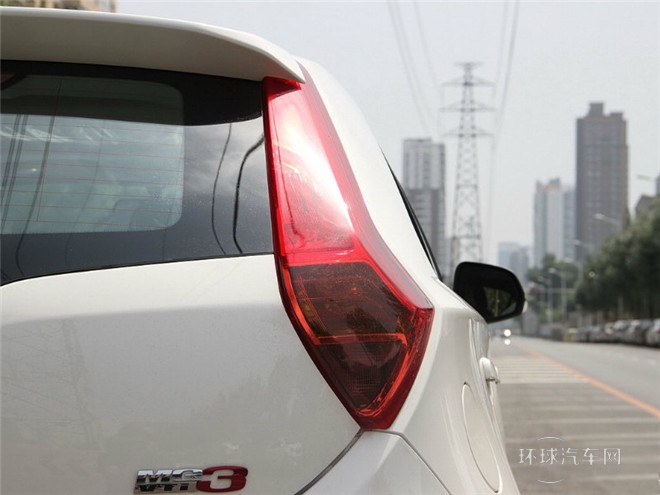 2014款 1.5L 手动超值版